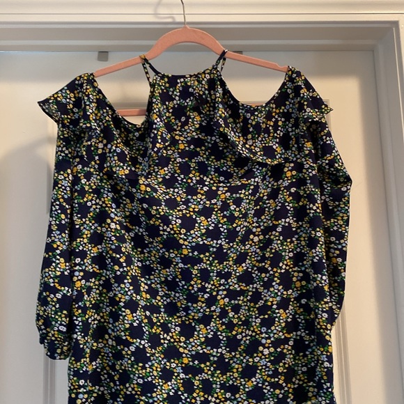 Michael Kors blouse - Picture 4 of 4